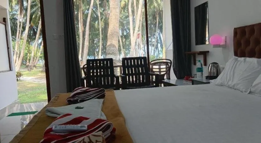 Bed in Sea View Beach Resort