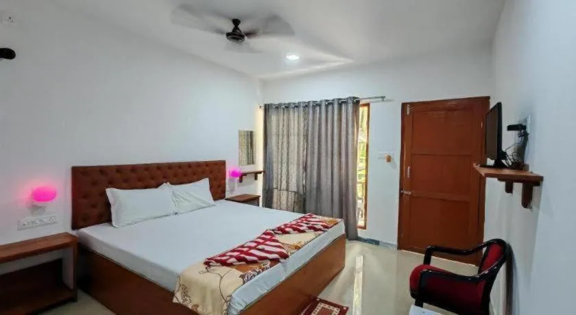 Bed in Sea View Beach Resort