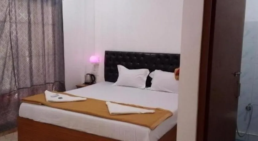 Bed in Sea View Beach Resort