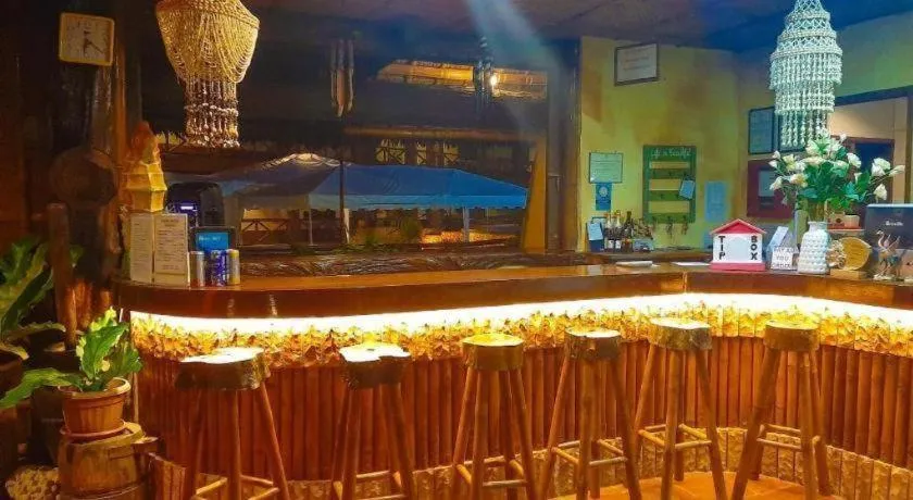 Nataasan Beach Resort and Dive Center