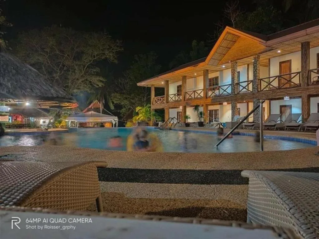 Nataasan Beach Resort and Dive Center