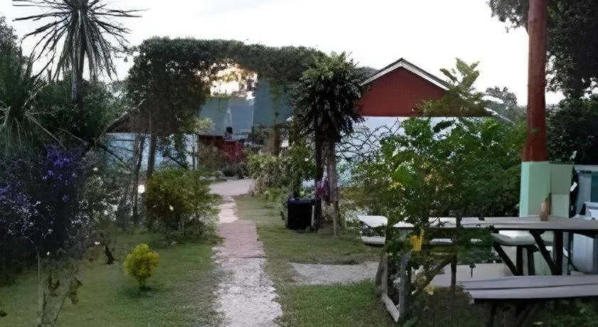 Chiangkhan Greenview Resort