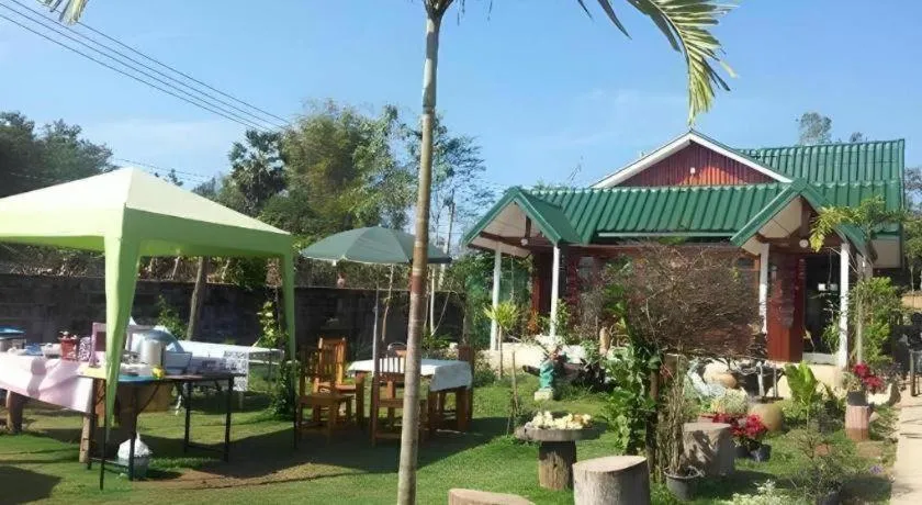 Chiangkhan Greenview Resort