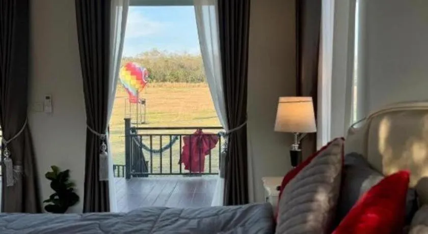 Bed in Mid-Mountain Home