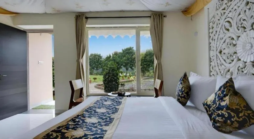 Bed in Kavish Holiday Hill Resort n Spa - Udaipur