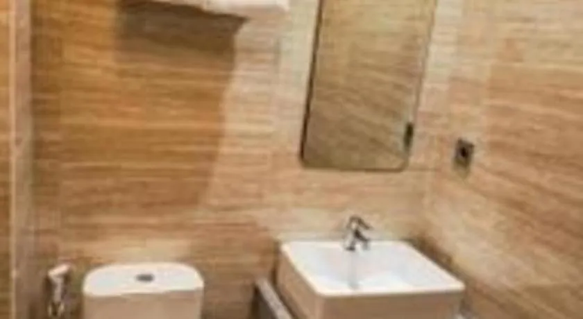 Queen Boutique Hotel Simpang Lima