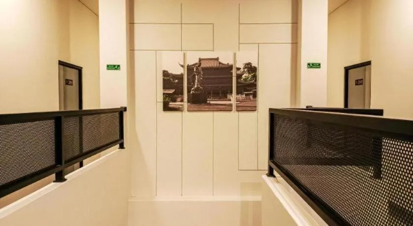 Queen Boutique Hotel Simpang Lima