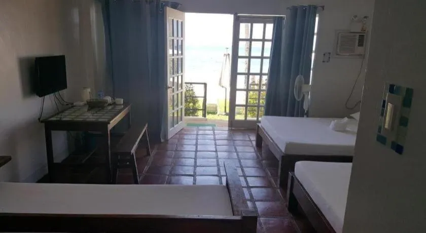 Bed in Blue Ocean Bohol Beachfront