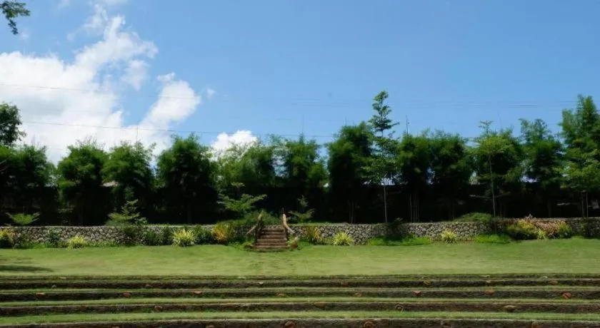 Treasure Trove Resort