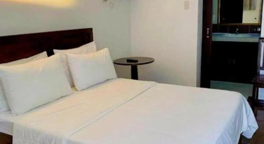 Bed in Steps Garden Resort