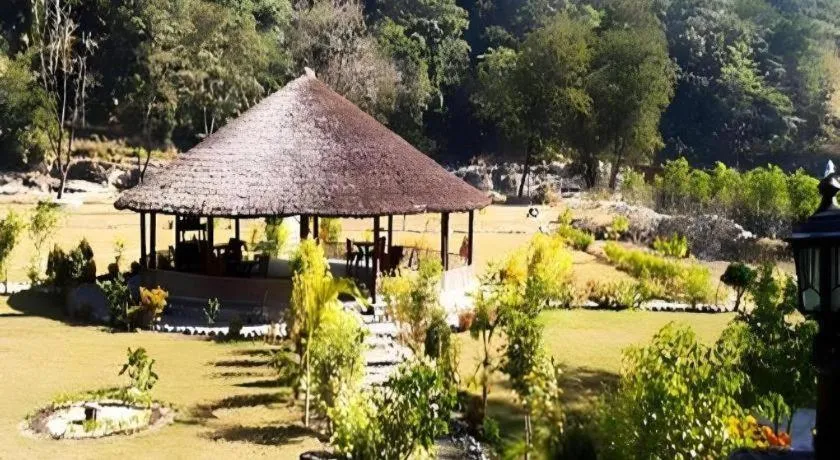 Pratiksha River Retreat