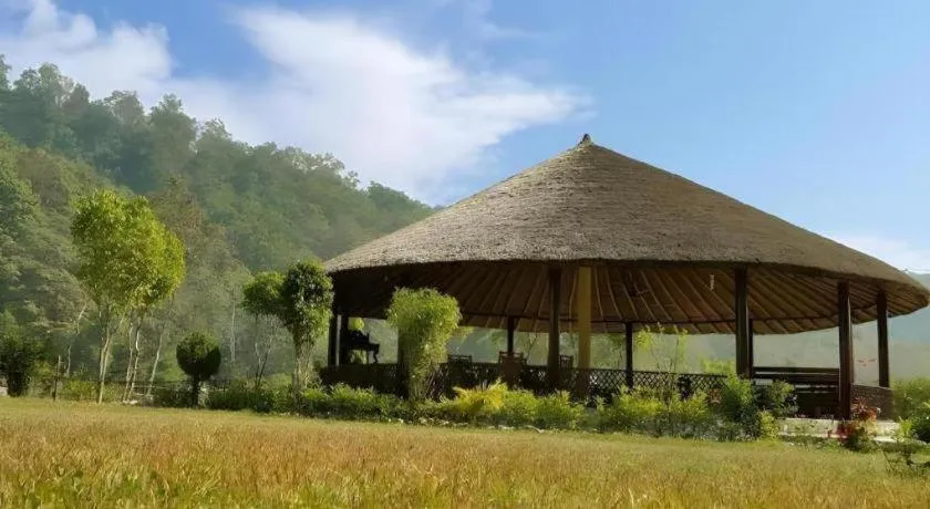 Pratiksha River Retreat