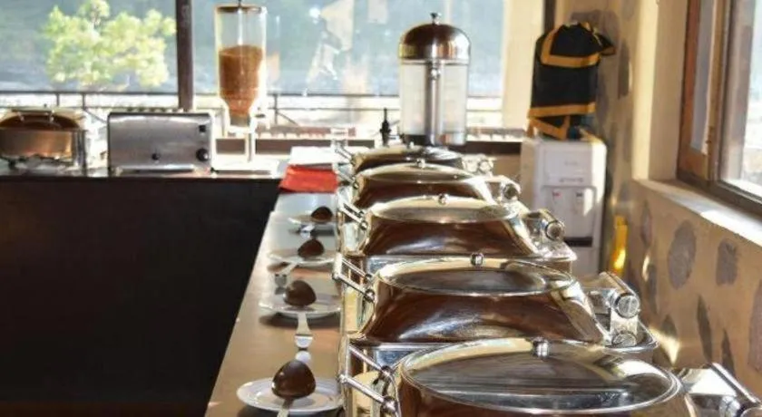 Pratiksha River Retreat