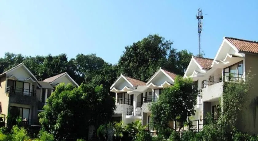 Pratiksha River Retreat