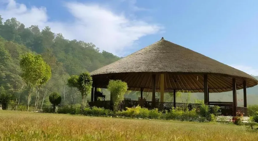 Pratiksha River Retreat