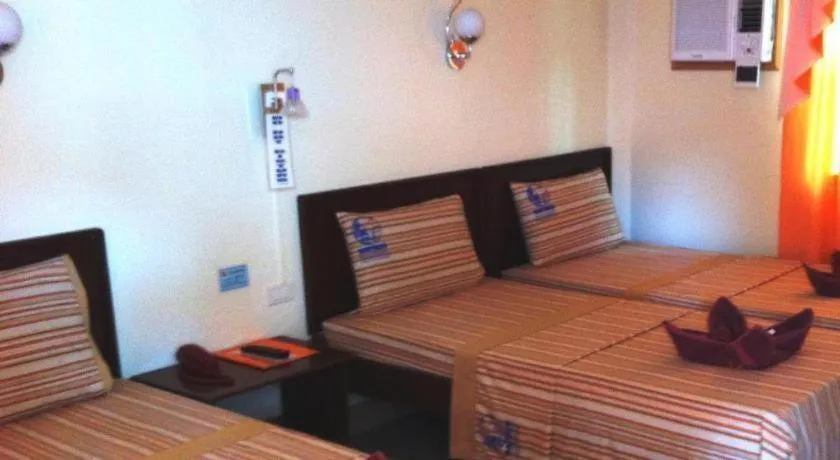 Bed in Raymen Beach Resort