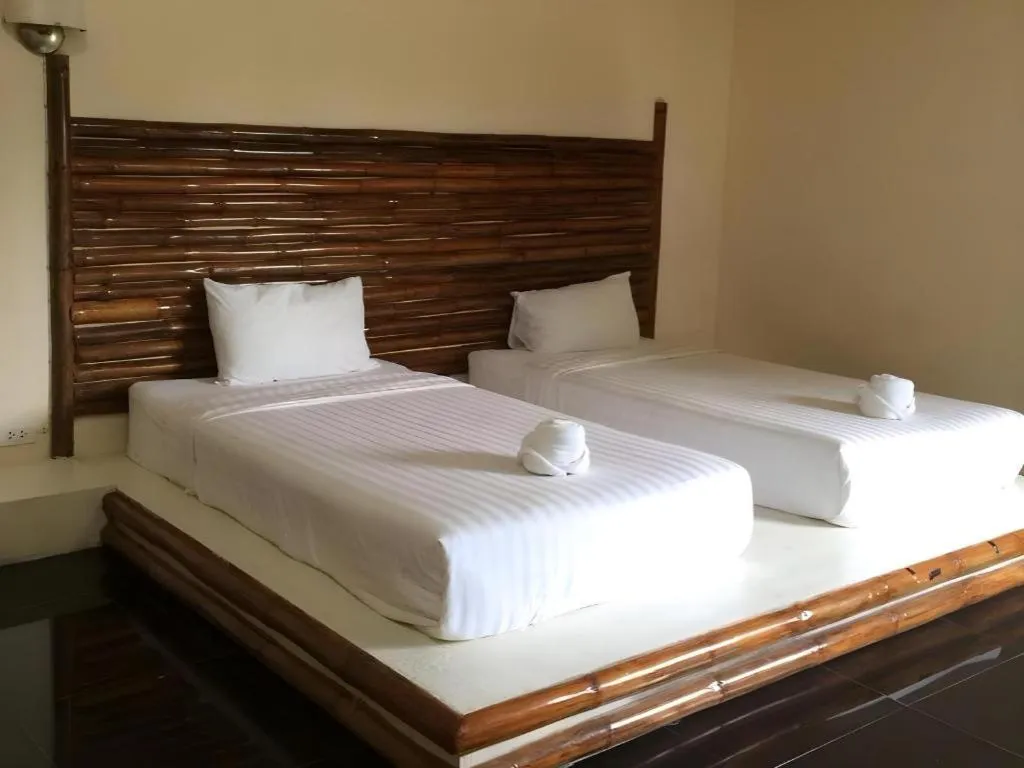 Bed in Baan Pan Din Resort