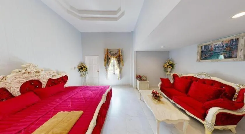 Bed in Cinque Terre Resort