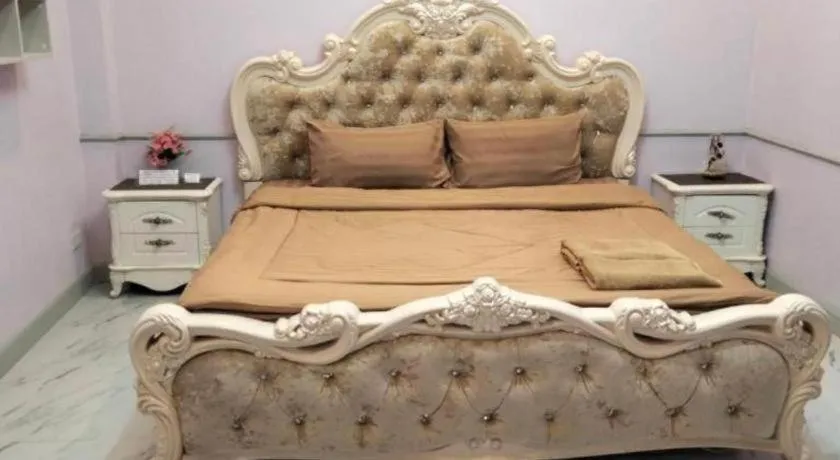 Bed in Cinque Terre Resort