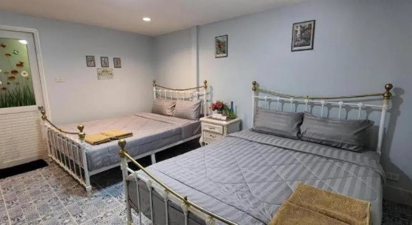 Bed in Cinque Terre Resort