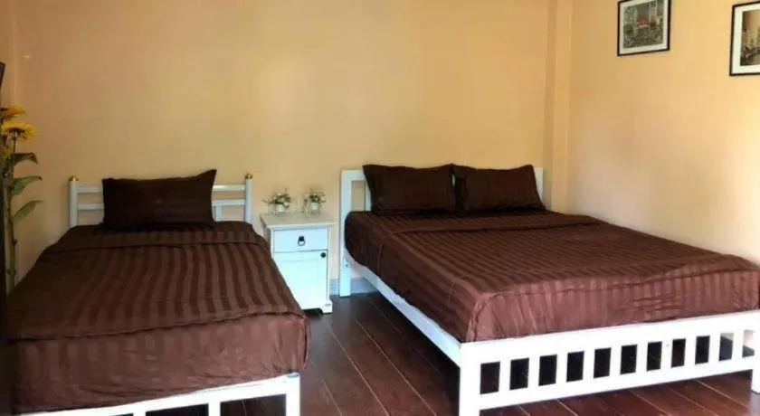 Bed in Cinque Terre Resort