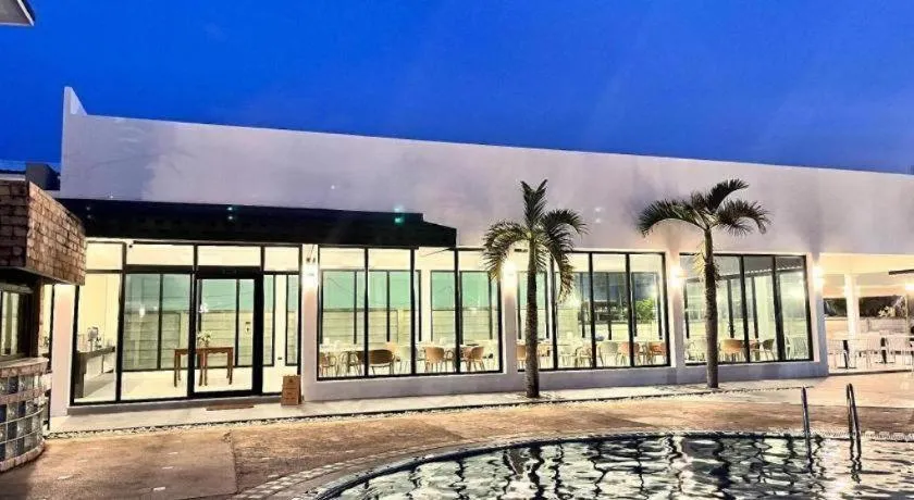 Chaolao Sea Breeze Resort