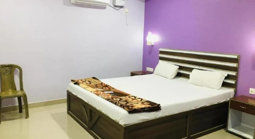 Bed in Green Valley Resort-Havelock Island