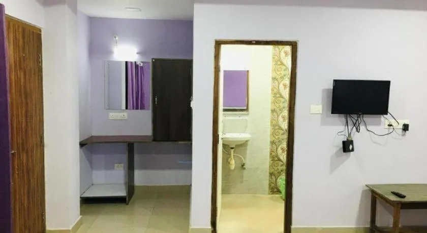 Bed in Green Valley Resort-Havelock Island