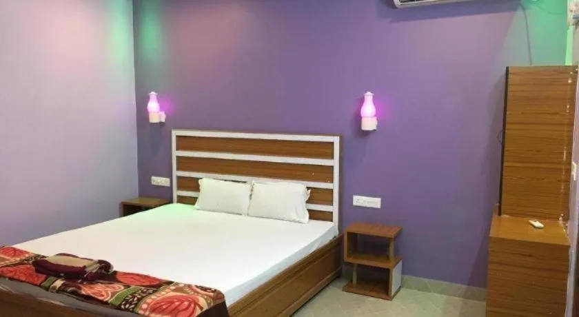 Bed in Green Valley Resort-Havelock Island