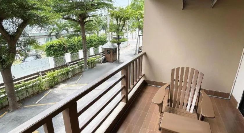 La Playa Boutique Resort