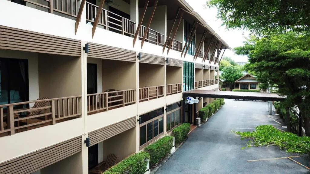 La Playa Boutique Resort