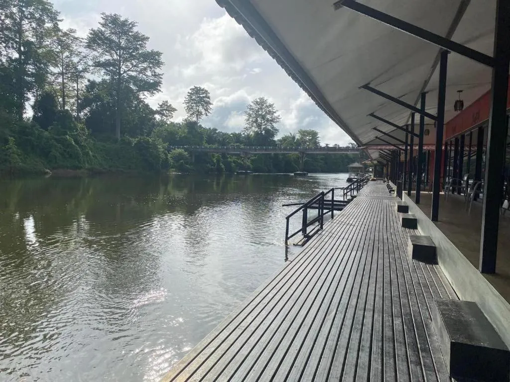 The Raft Land Resort