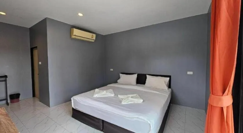 Bed in The Raft Land Resort