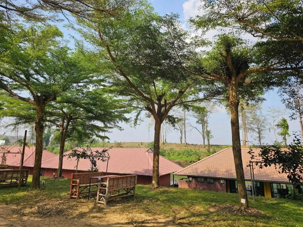 The Raft Land Resort