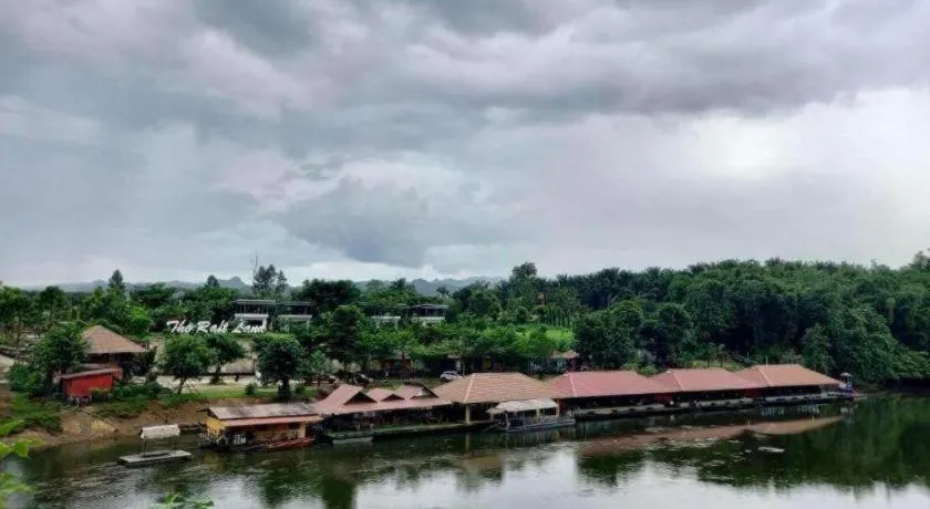 The Raft Land Resort