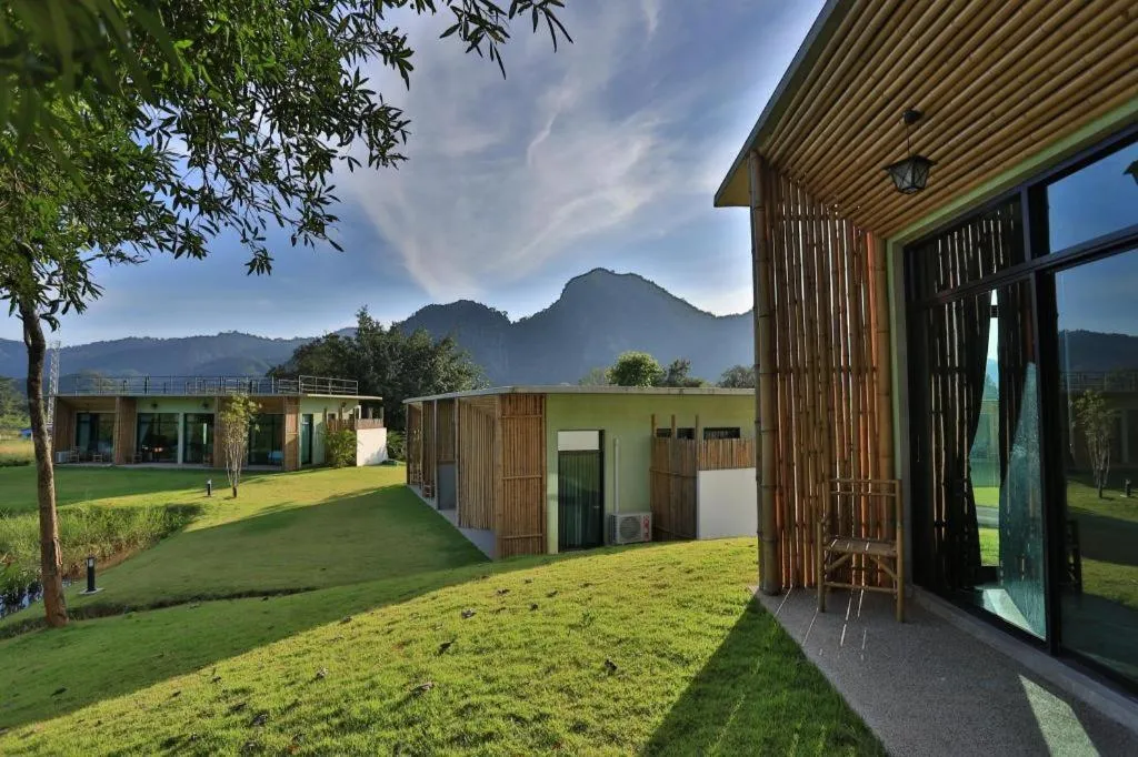 Curve360 Hotel Khao Yai