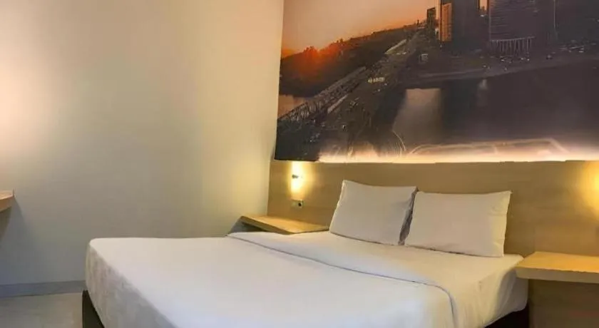 Bed in Cordex Hotel Medan