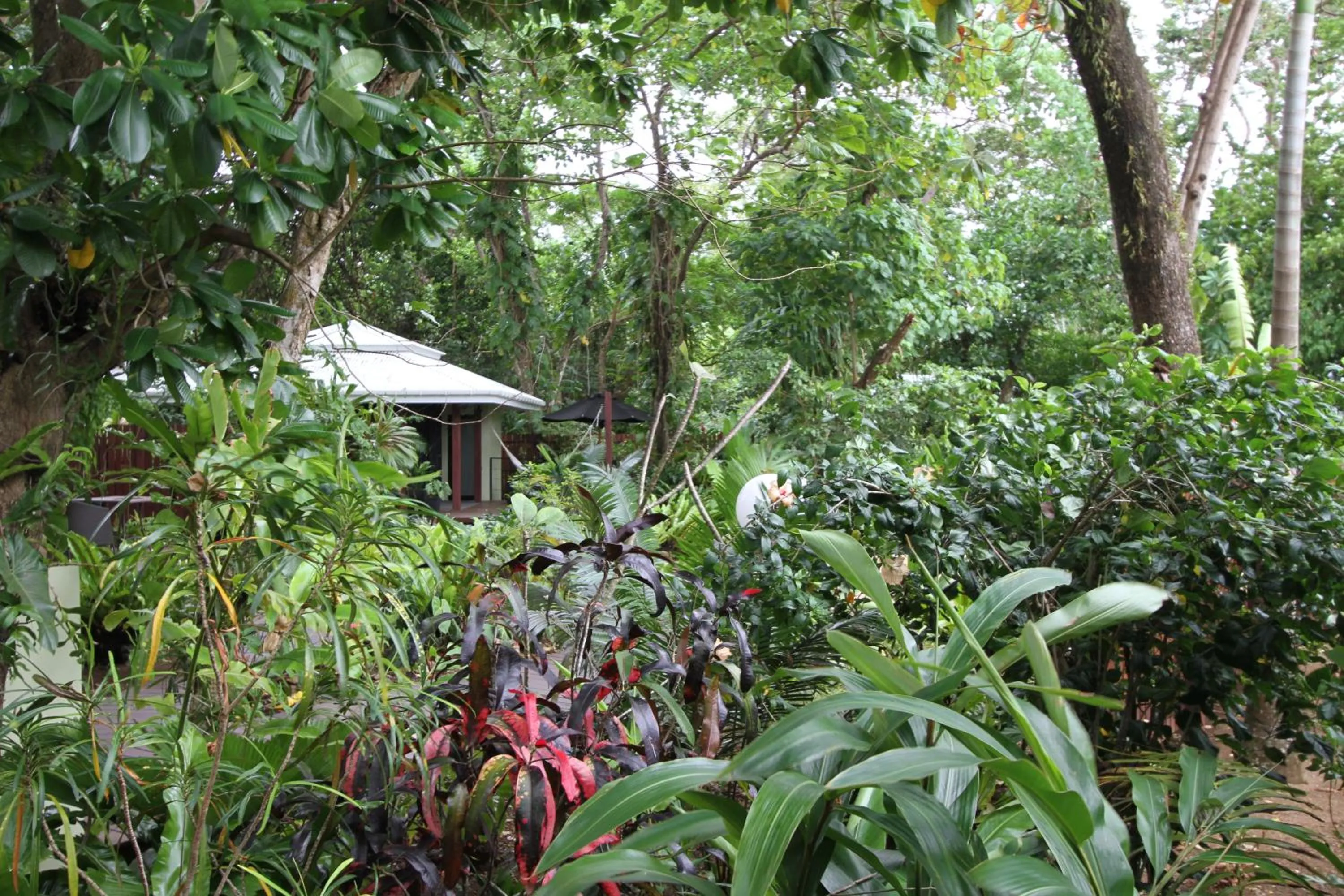 Barrier Beach Resort