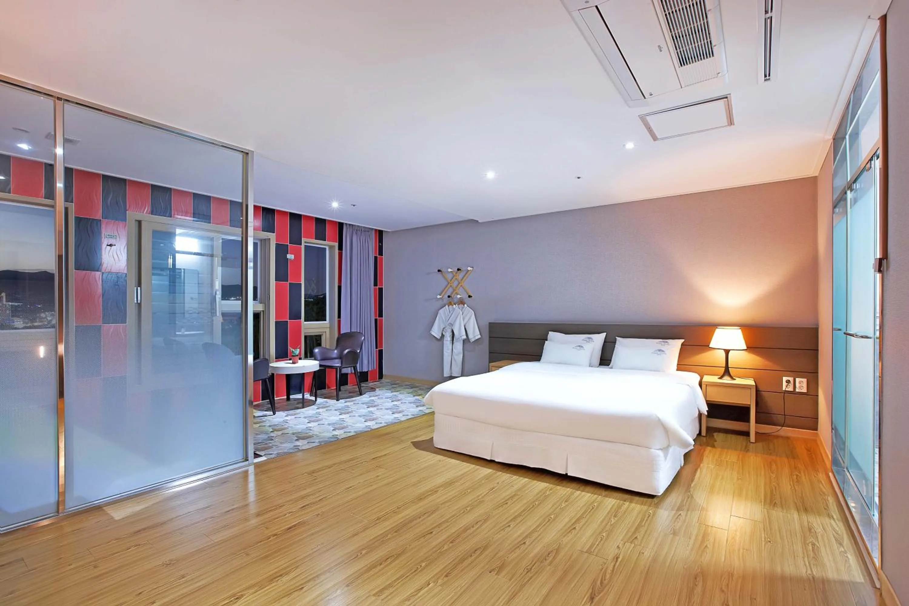 Bed in Dome Hotel Geoje