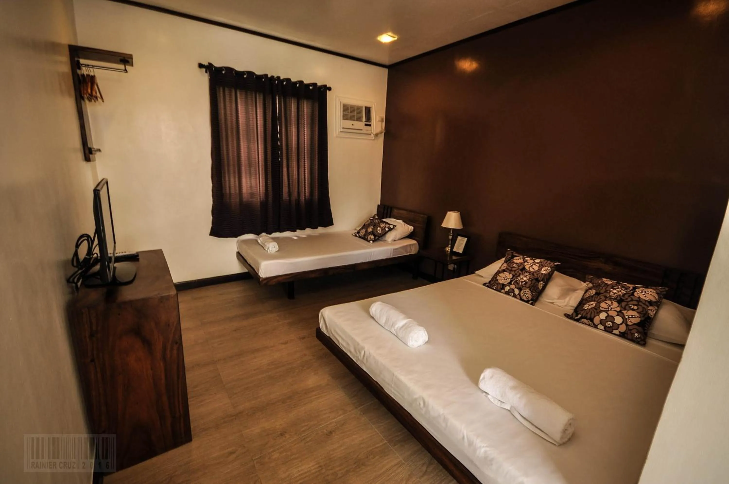 Bed in Cleon Villas Pension