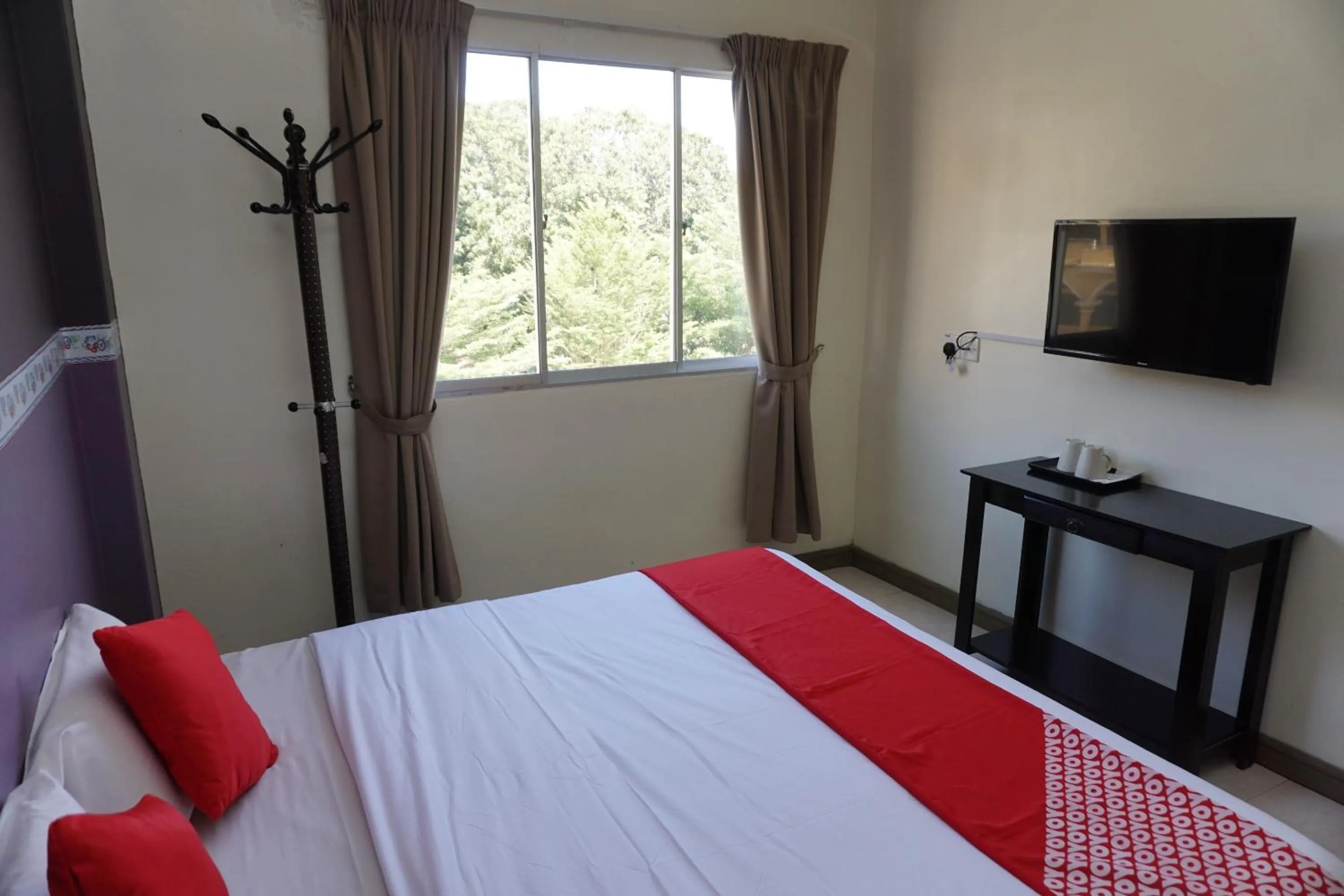 Bedroom, Bed in Collection O Batu Ferringhi Beach formerly ESQ Ferringhi