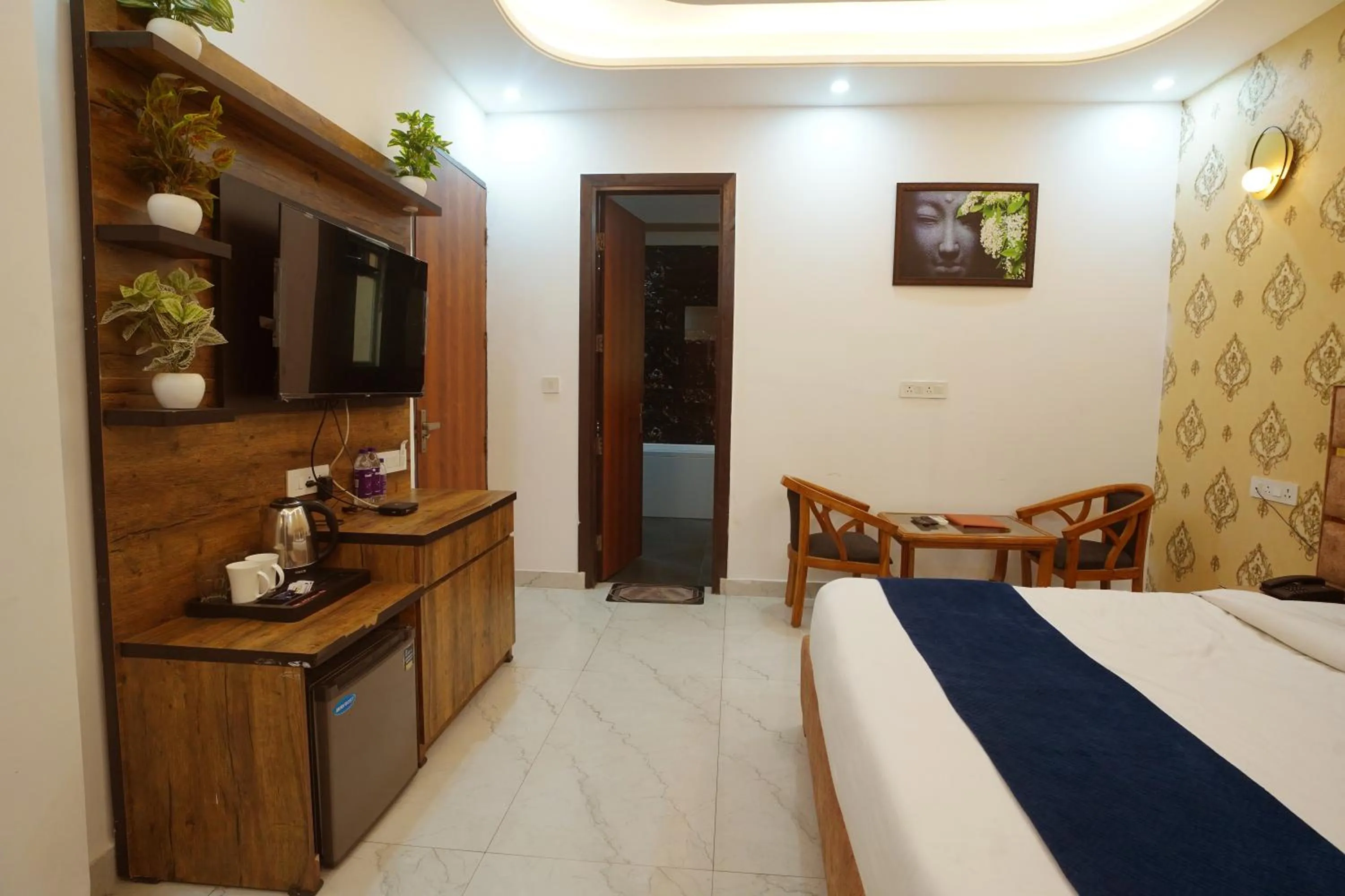 Bedroom in MK Regency