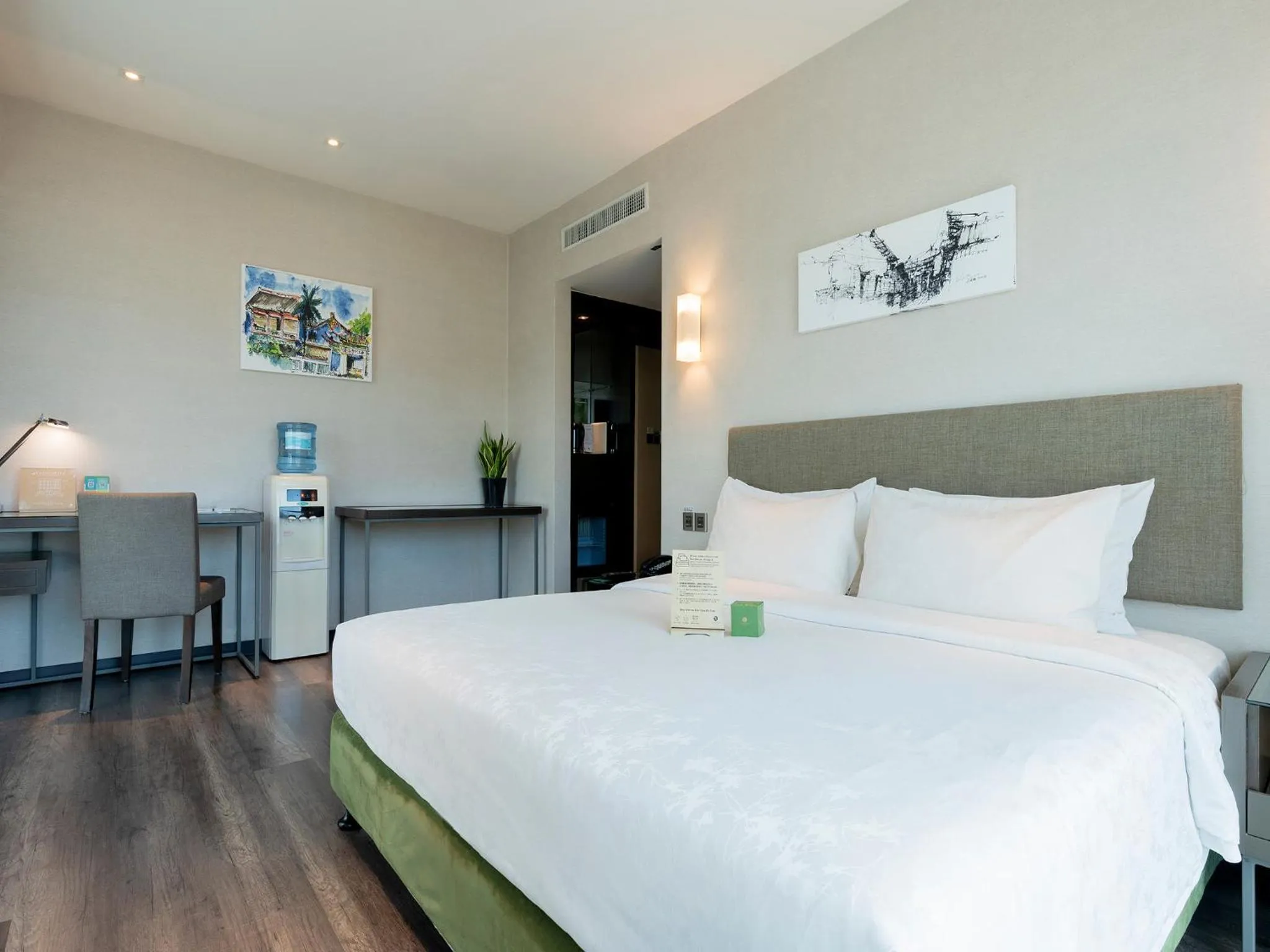 Bedroom, Bed in Olive Tree Hotel Penang