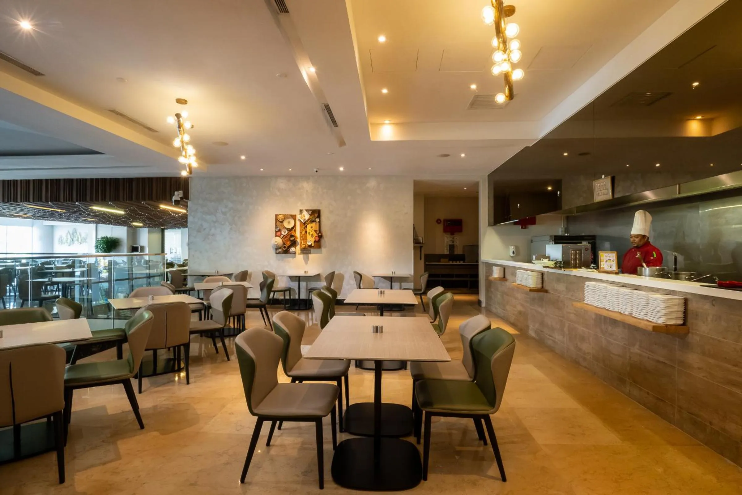 Restaurant/places to eat in Olive Tree Hotel Penang