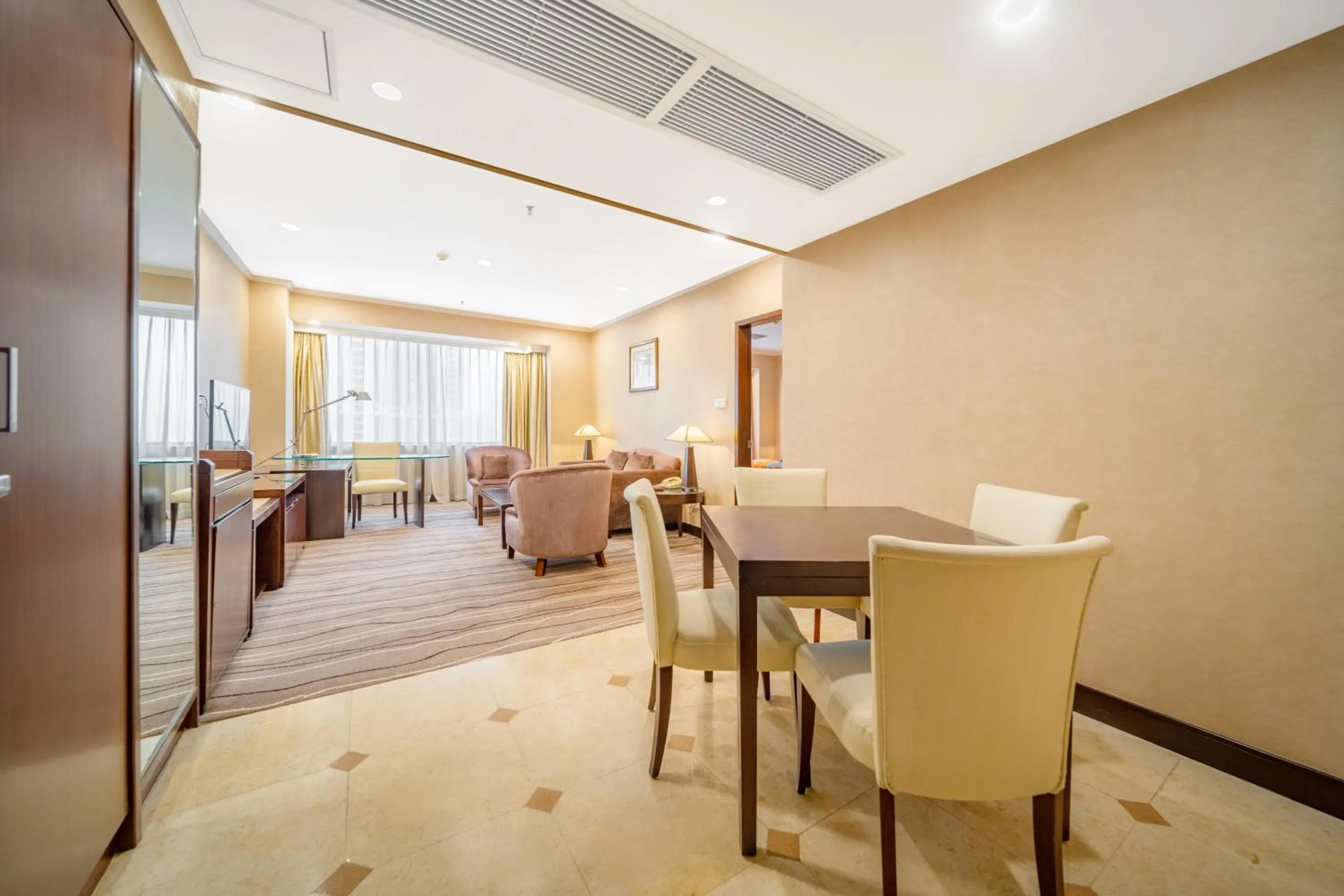 Zhongshan International Hotel