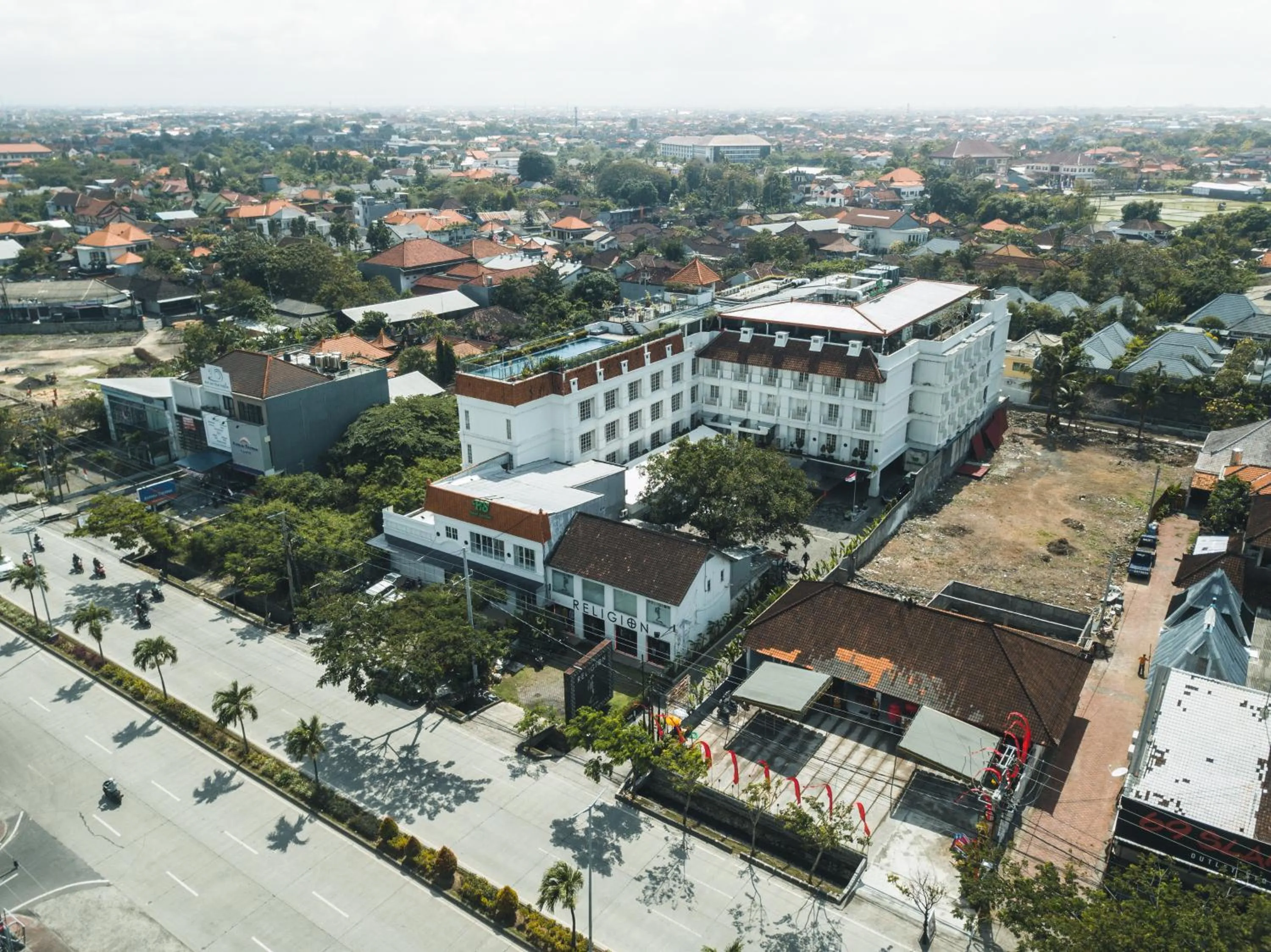 Property building in Hotel Santika Seminyak