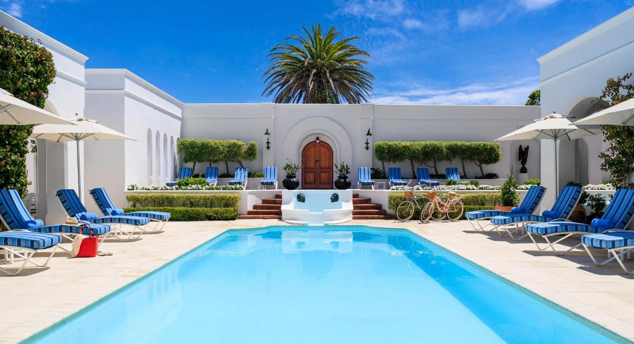 Swimming pool in The Marine Hermanus