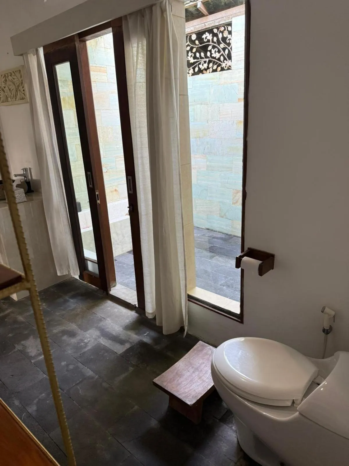 Toilet in Lembah Sentosa