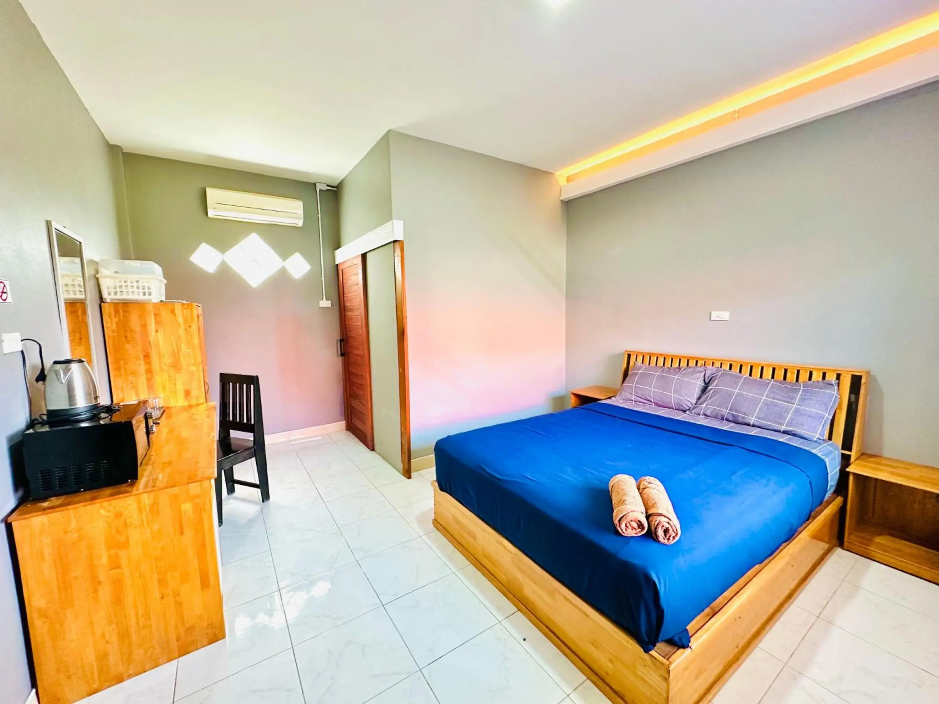 Standard Double Room in The Scenery Beach Resort Standard Double Room in The Scenery Beach Resort