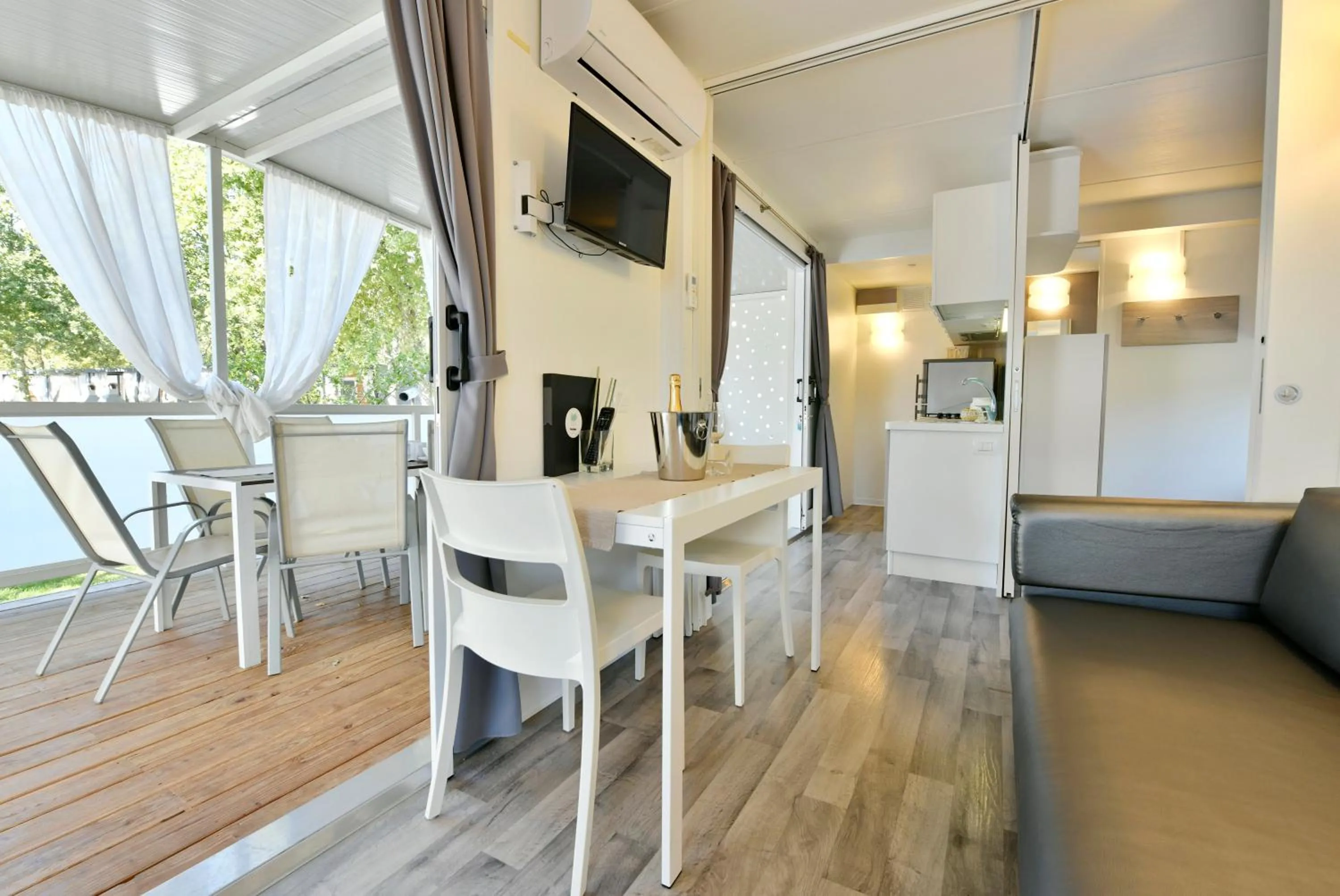 Kitchen or kitchenette in Polidor Camping Resort